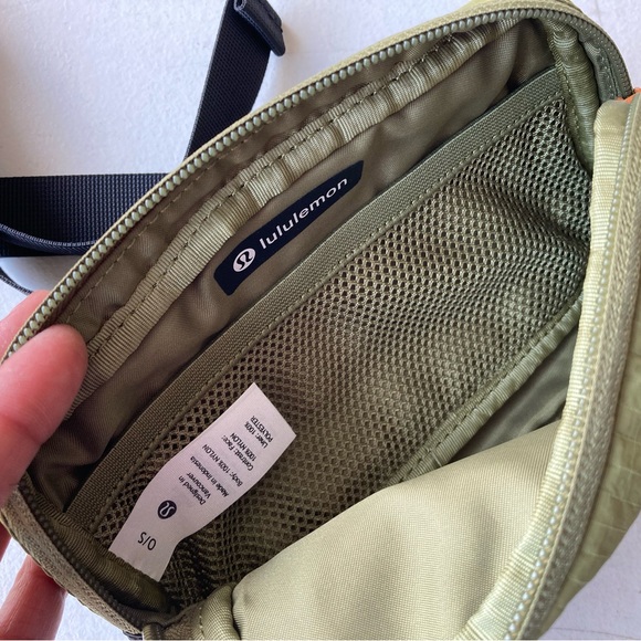 lululemon athletica Men's Belt Bag in Olive - Picture 5 of 5